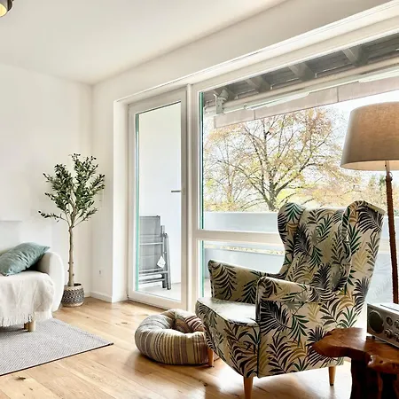Snug 5 - Design Mit Sonnenbalkon, Ruhig, Zentral
