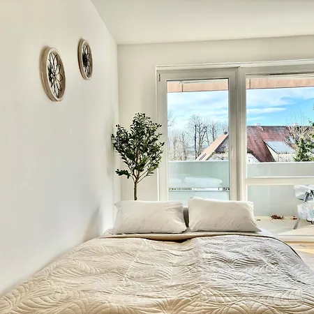 Snug 5 - Design Mit Sonnenbalkon, Ruhig, Zentral * Herrsching am Ammersee